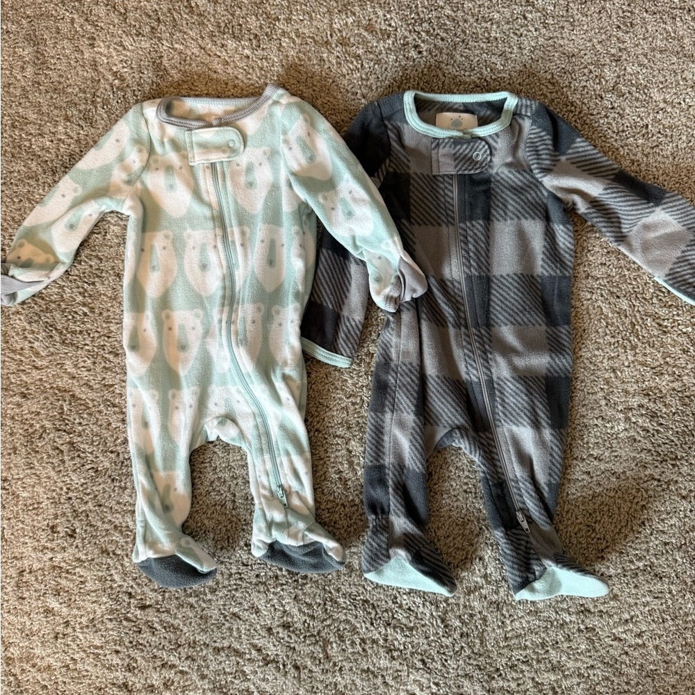 Cloud Island Mint Bear and Gray Plaid Footies